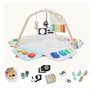 NEW Lovevery Gift Set for Newborns: Play Gym Sensory Strands The Looker Play kit